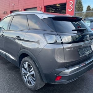 PEUGEOT
NOUVEAU 3008 PEUGEOT 3008 II 1.2 PURETECH 130 S&S 7CV ALLURE EAT8 PEUGEOT
NOUVEAU 3008 PEUGEOT 3008 II 1.2 PURETECH 130 S&S 7CV ALLURE EAT8