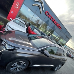PEUGEOT
NOUVEAU 3008 PEUGEOT 3008 II 1.2 PURETECH 130 S&S 7CV ALLURE EAT8 PEUGEOT
NOUVEAU 3008 PEUGEOT 3008 II 1.2 PURETECH 130 S&S 7CV ALLURE EAT8
