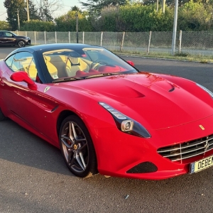 FERRARI CALIFORNIA T FERRARI CALIFORNIA T phase 2 3.9 V8 560