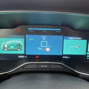 CITROËN
C5 AIRCROSS CITROEN C5 AIRCROSS 1.6 HYBRID 225 SHINE PACK E-EAT8 CITROËN
C5 AIRCROSS CITROEN C5 AIRCROSS 1.6 HYBRID 225 SHINE PACK E-EAT8