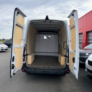 RENAULT
MASTER RENAULT MASTER III 2.3 FOURGON TRACTION F3300 L2H2 BLUE DCI 135 GRAND CONFORT RENAULT
MASTER RENAULT MASTER III 2.3 FOURGON TRACTION F3300 L2H2 BLUE DCI 135 GRAND CONFORT