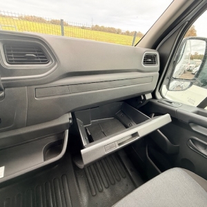 RENAULT
MASTER RENAULT MASTER III 2.3 FOURGON TRACTION F3300 L2H2 BLUE DCI 135 GRAND CONFORT RENAULT
MASTER RENAULT MASTER III 2.3 FOURGON TRACTION F3300 L2H2 BLUE DCI 135 GRAND CONFORT