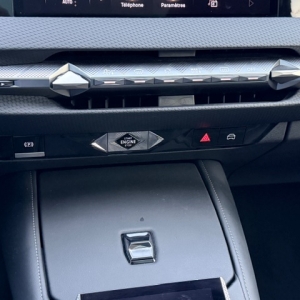 CITROËN DS4  DS 4 II 1.2 PURETECH 130 CROSS RIVOLI EAT8