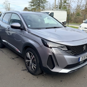 PEUGEOT NOUVEAU 3008 PEUGEOT 3008 II (2) 1.6 HYBRID 225 ALLURE PACK E-EAT8