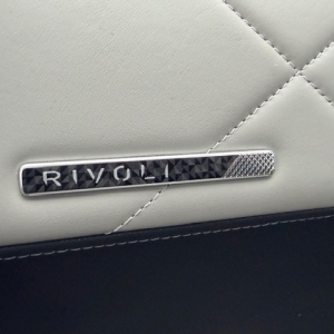 CITROËN
DS 7 CROSSBACK DS 7 CROSSBACK 1.6 E-TENSE 225 RIVOLI CITROËN
DS 7 CROSSBACK DS 7 CROSSBACK 1.6 E-TENSE 225 RIVOLI