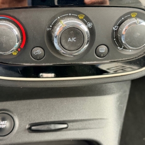 RENAULT RENAULT CAPTUR RENAULT CAPTUR (2) 0.9 TCE 90 INTENS