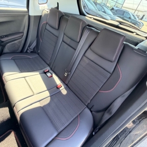 PEUGEOT 2008 PEUGEOT 2008 HDI 100 CV GT LINE