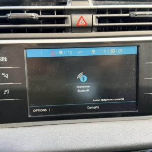 CITROËN
C4 PICASSO CITROEN C4 PICASSO II (2) 1.6 BLUEHDI 120 S&S SHINE EAT6 CITROËN
C4 PICASSO CITROEN C4 PICASSO II (2) 1.6 BLUEHDI 120 S&S SHINE EAT6