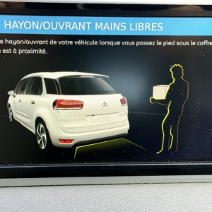 CITROËN
C4 PICASSO CITROEN C4 PICASSO II (2) 1.6 BLUEHDI 120 S&S SHINE EAT6 CITROËN
C4 PICASSO CITROEN C4 PICASSO II (2) 1.6 BLUEHDI 120 S&S SHINE EAT6