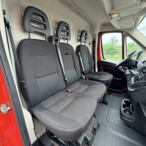 PEUGEOT
BOXER PEUGEOT BOXER II (2) 2.2 BLUEHDI 120 S&S PRO 335 L2H1 PEUGEOT
BOXER PEUGEOT BOXER II (2) 2.2 BLUEHDI 120 S&S PRO 335 L2H1
