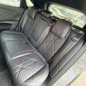 CITROËN
DS 7 CROSSBACK DS7 CROSSBACK 2.0L BLUEHDI 180 CV GRAND CHIC EAT8 CITROËN
DS 7 CROSSBACK DS7 CROSSBACK 2.0L BLUEHDI 180 CV GRAND CHIC EAT8