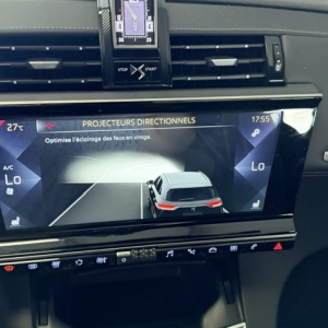 CITROËN
DS 7 CROSSBACK DS7 CROSSBACK 2.0L BLUEHDI 180 CV GRAND CHIC EAT8 CITROËN
DS 7 CROSSBACK DS7 CROSSBACK 2.0L BLUEHDI 180 CV GRAND CHIC EAT8