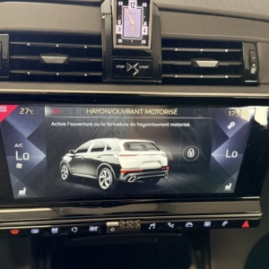 CITROËN
DS 7 CROSSBACK DS7 CROSSBACK 2.0L BLUEHDI 180 CV GRAND CHIC EAT8 CITROËN
DS 7 CROSSBACK DS7 CROSSBACK 2.0L BLUEHDI 180 CV GRAND CHIC EAT8