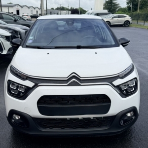 CITROËN
NOUVEL C 3 CITROEN C3 III (2) 1.2 PURETECH 83 S&S FEEL BUSINESS CITROËN
NOUVEL C 3 CITROEN C3 III (2) 1.2 PURETECH 83 S&S FEEL BUSINESS