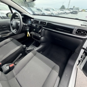 CITROËN
NOUVEL C 3 CITROEN C3 III (2) 1.2 PURETECH 83 S&S FEEL BUSINESS CITROËN
NOUVEL C 3 CITROEN C3 III (2) 1.2 PURETECH 83 S&S FEEL BUSINESS