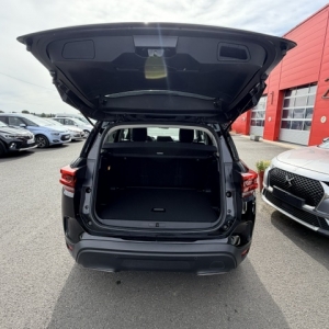 CITROËN
C5 AIRCROSS CITROEN C5 AIRCROSS II 1.5 HDI 130 SHINE EAT8 CITROËN
C5 AIRCROSS CITROEN C5 AIRCROSS II 1.5 HDI 130 SHINE EAT8