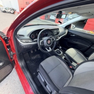 FIAT  TIPO FIAT TIPO 1.4L 95 CV LOUNGE