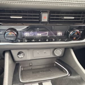 NISSAN QASHQAI NISSAN X-TRAIL IV E-POWER 204 N-CONNECTA 5PL