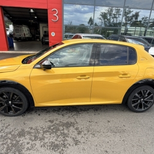 PEUGEOT NOUVELLE 208 PEUGEOT 208 II 1.2 PURETECH 100 S&S GT LINE EAT8