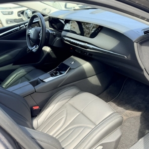 CITROËN
DS4 DS 4 II 1.6 HYBRIDE E-TENSE 225 RIVOLI AUTO CITROËN
DS4 DS 4 II 1.6 HYBRIDE E-TENSE 225 RIVOLI AUTO