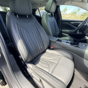 CITROËN
DS4 DS 4 II 1.6 HYBRIDE E-TENSE 225 RIVOLI AUTO CITROËN
DS4 DS 4 II 1.6 HYBRIDE E-TENSE 225 RIVOLI AUTO