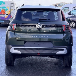 CITROËN
NOUVEAU C3 AIRCROSS CITROEN C3 AIRCROSS II 1.2 HYBRIDE 145 MAX E-DCS6 5PL CITROËN
NOUVEAU C3 AIRCROSS CITROEN C3 AIRCROSS II 1.2 HYBRIDE 145 MAX E-DCS6 5PL