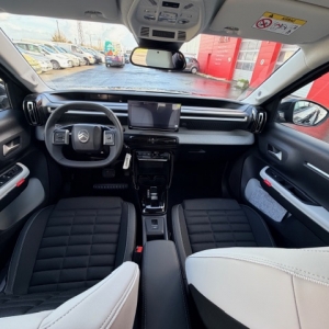 CITROËN
NOUVEAU C3 AIRCROSS CITROEN C3 AIRCROSS II 1.2 HYBRIDE 145 MAX E-DCS6 5PL CITROËN
NOUVEAU C3 AIRCROSS CITROEN C3 AIRCROSS II 1.2 HYBRIDE 145 MAX E-DCS6 5PL
