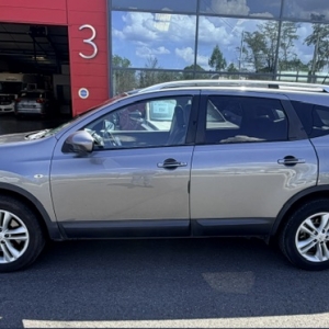 NISSAN QASHQAI NISSAN QASHQAI 1.6L 130 CV TEKNA 7 PLACES NISSAN QASHQAI NISSAN QASHQAI 1.6L 130 CV TEKNA 7 PLACES