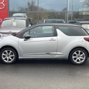 CITROËN
DS3 DS3 VTI 82 CV SO CHIC CITROËN
DS3 DS3 VTI 82 CV SO CHIC