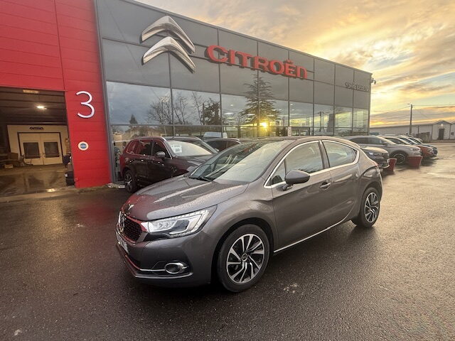 DS 4 1.2L 130 ch Sport Chic BVM6, photo 1 sur 27