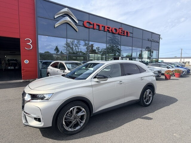 DS 7 Crossback 1.6 hybride rechargeable E-Tense 300 4×4 Opera EAT8, photo 1 sur 47